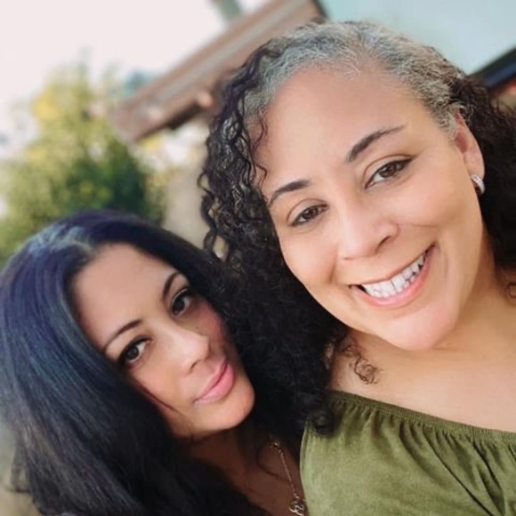 Meet your Posher, Eva - Picture 1 of 1